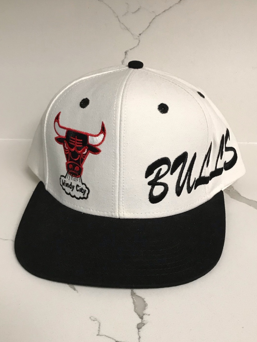 Chicago Bulls White and Black Snapback Hat